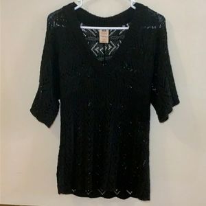 Faded glory womans black flowy shirt